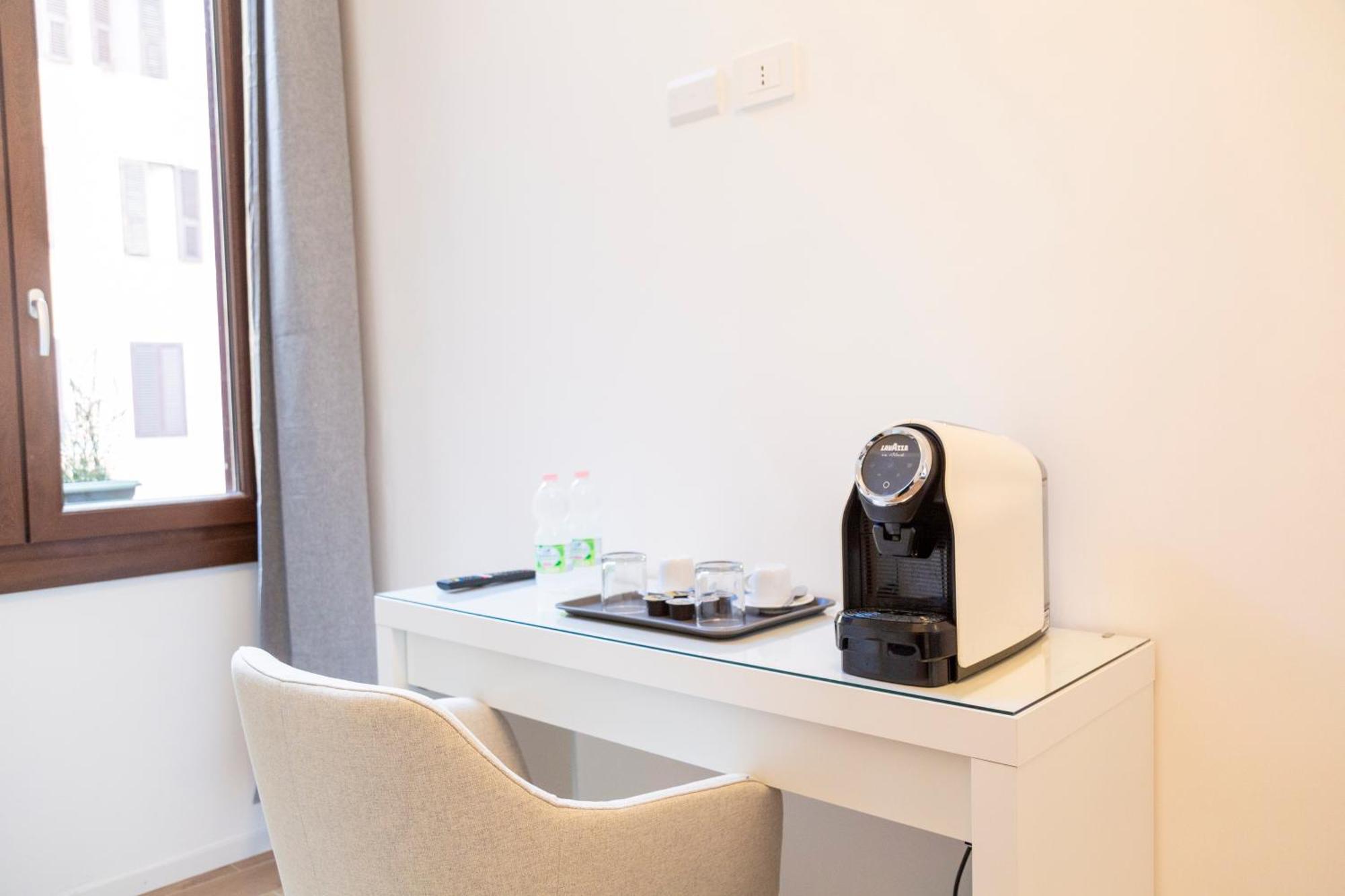 IV Domus Borsieri Hotel Rome Exterior photo