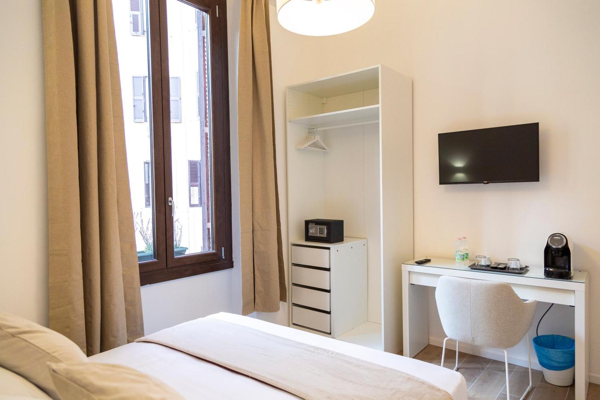 IV Domus Borsieri Hotel Rome Exterior photo