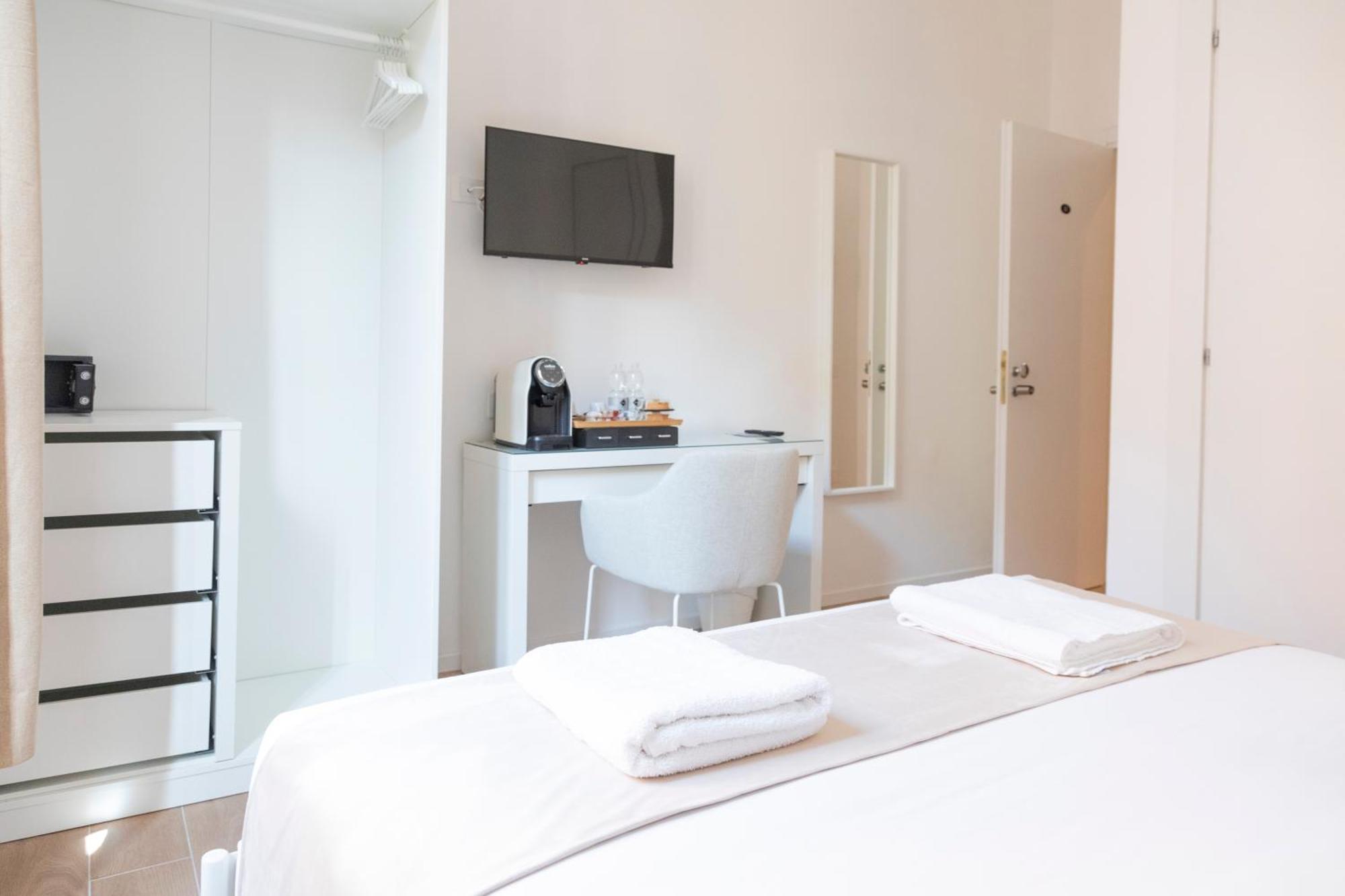 IV Domus Borsieri Hotel Rome Exterior photo
